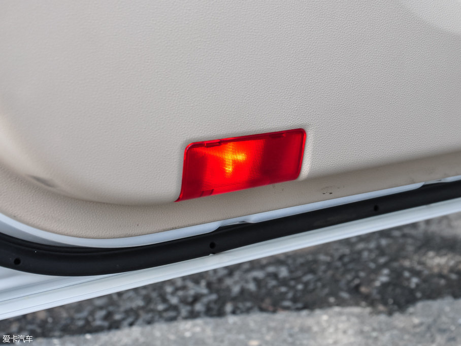 2016̩Z500 1.5T քF