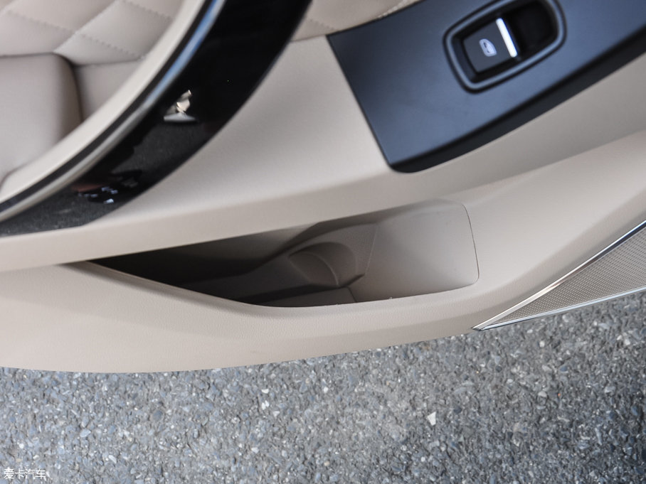 2016̩Z500 1.5T քF