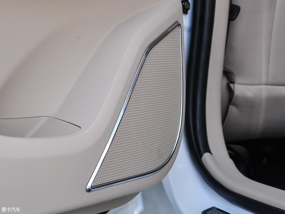 2016̩Z500 1.5T քF