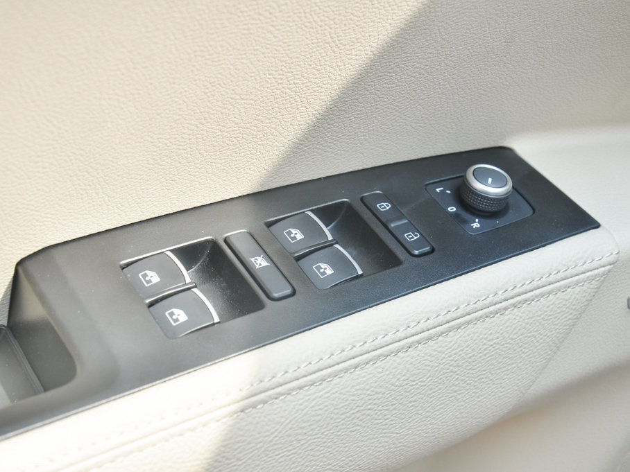 2017̩~X5 ֵ 1.6L քӕr