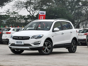 2017款白金版 1.5T 手动豪华型 左前45度