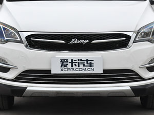 2017款白金版 1.5T 手动豪华型 中网