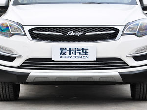 2017款升级版 1.5T 手动豪华型 7座 中网