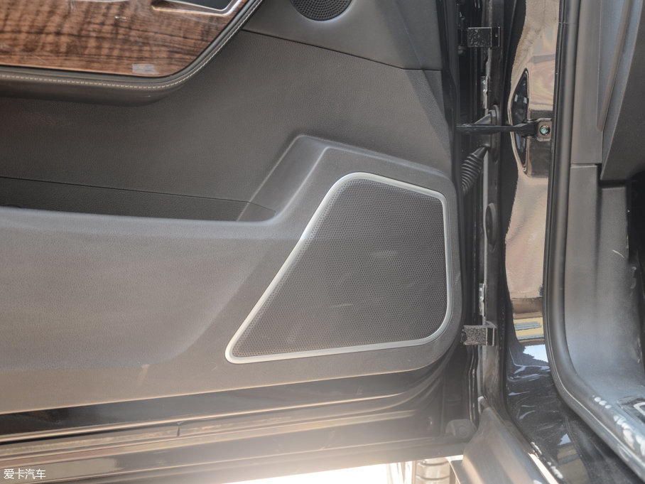 2017����~X7 1.8T �քӺ��A��