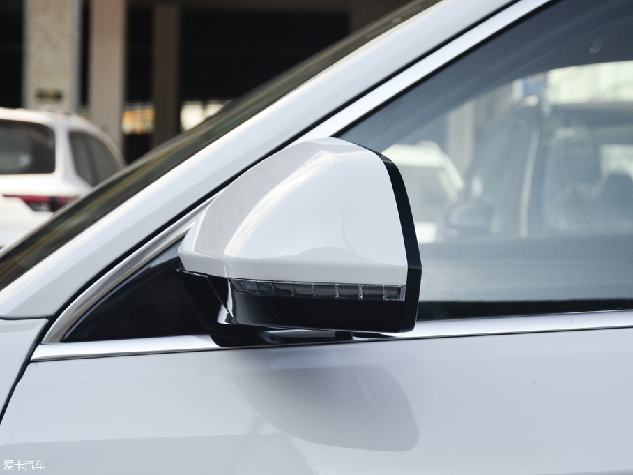 2017~X7 M 1.8T DCTAɽ