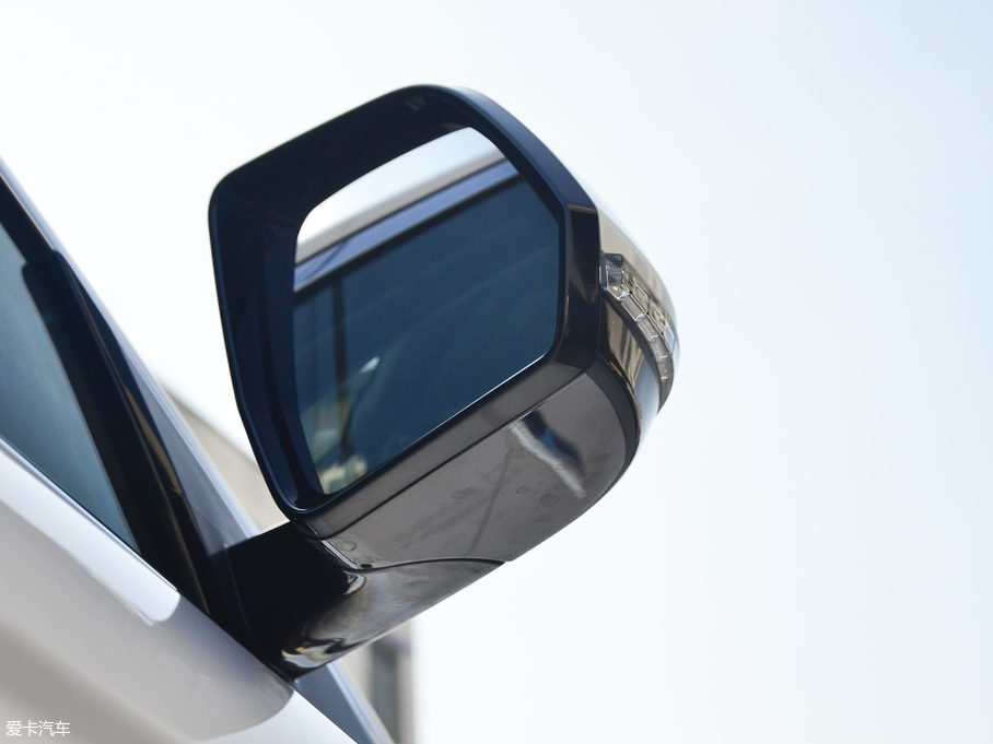 2017~X7 M 1.8T DCTAɽ