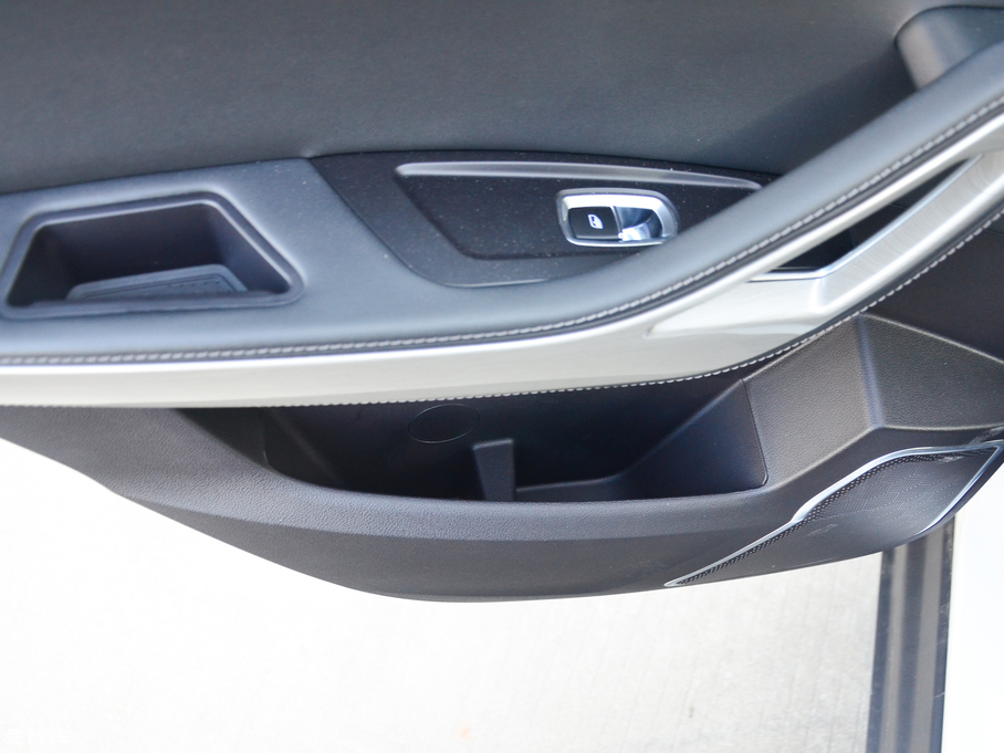 2017~X7 M 1.8T DCTAɽ