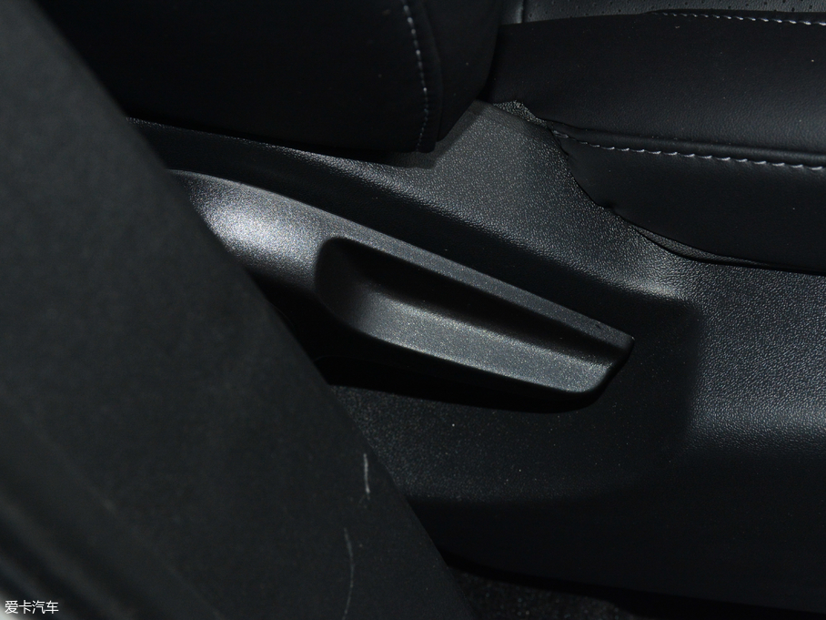 2017~X7 M 1.8T DCTɽ