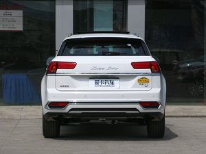 2017款1.8T 手动豪华型 正后	