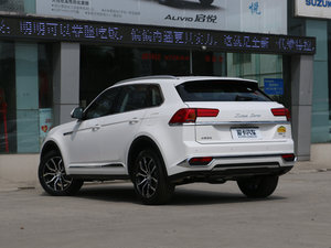 2017款1.8T 手动豪华型 左后45度