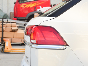 2017M(jn) 1.8T DCTAɽ (x)(ji)^