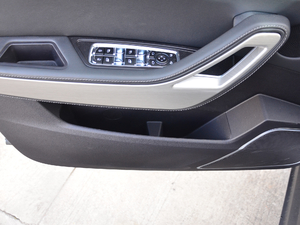 2017M(jn) 1.8T DCTAɽ ǰT(mn)(ch)g