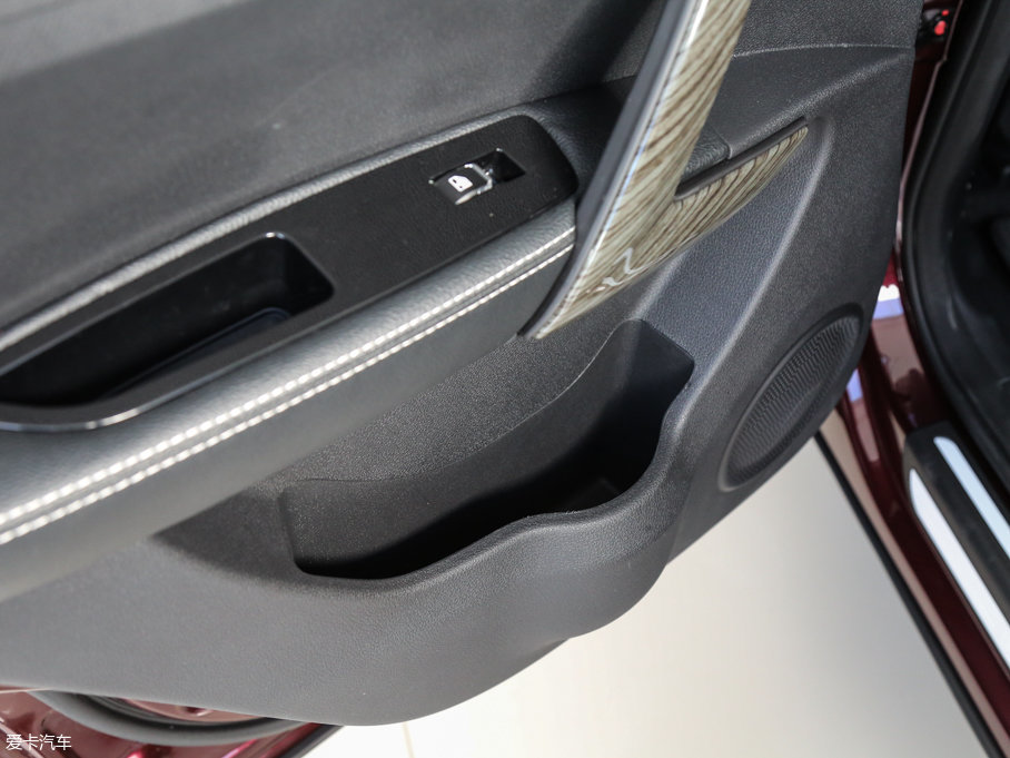 2017�̩T600 1.5T �քӺ��A�R�q��