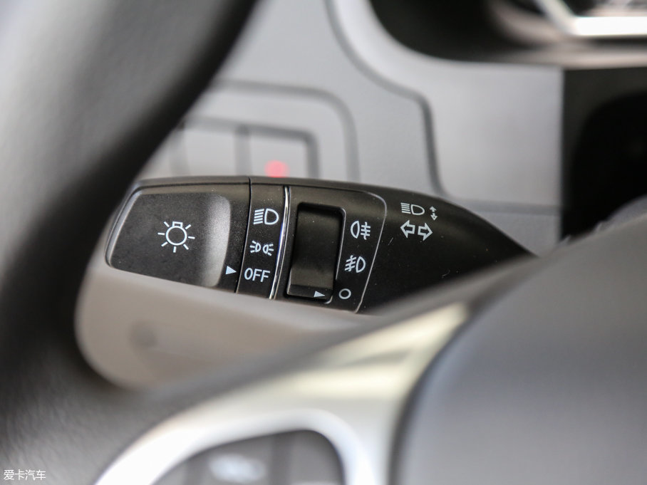 2017�̩T600 1.5T �քӺ��A�R�q��