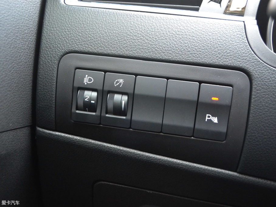 2017̩T600 1.5T քӺARq