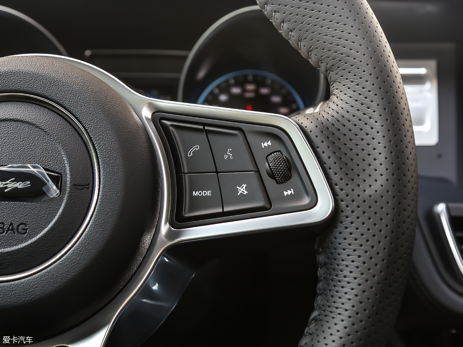 2018̩T600 \Ӱ 1.5T ԄӺA