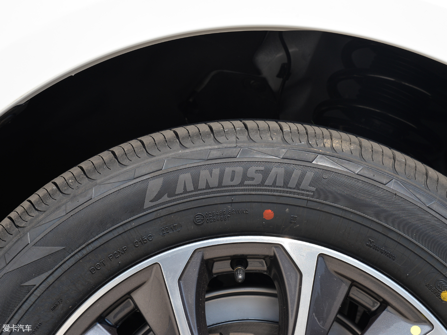 2018�̩T600 �\�Ӱ� 1.5T �Ԅ���Ş��