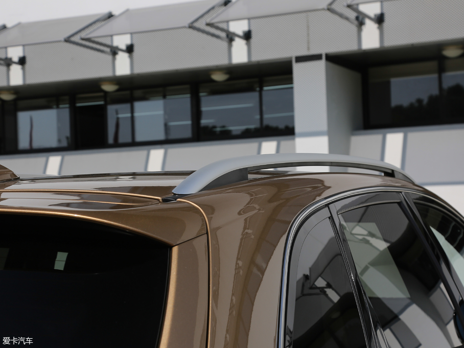 2018�̩T600 �\�Ӱ� 1.5T �ք�������