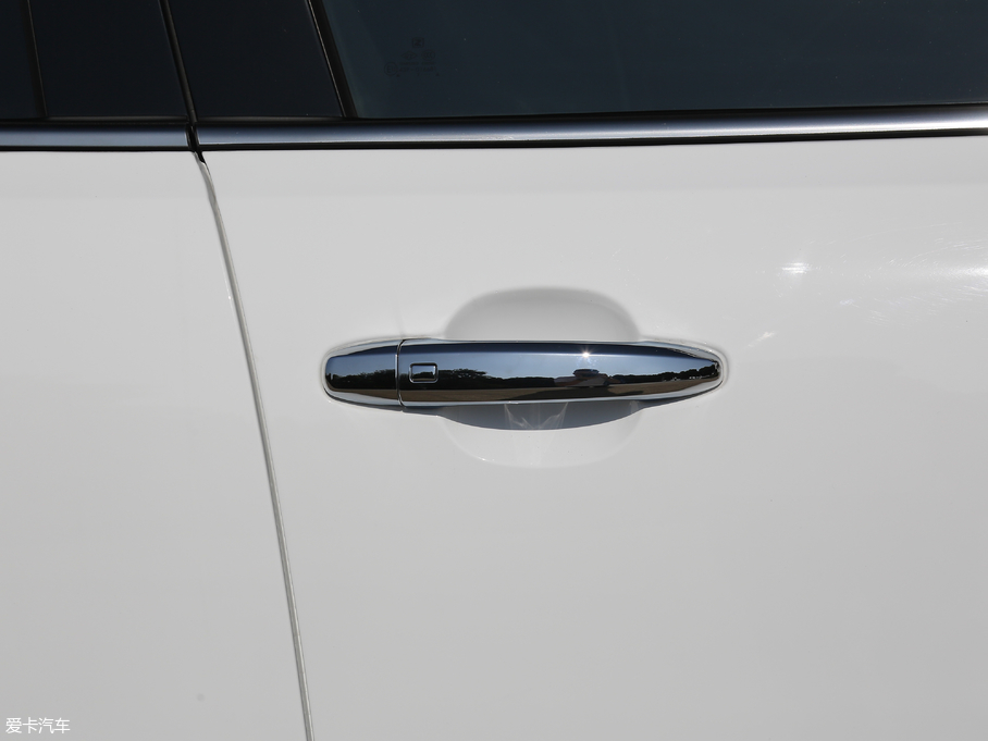 2018�̩T600 �\�Ӱ� 1.8T DCT������