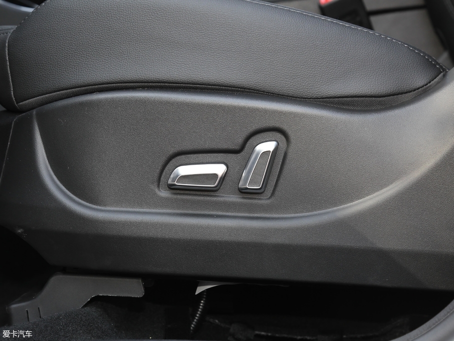 2018̩T600 \Ӱ 1.8T DCT