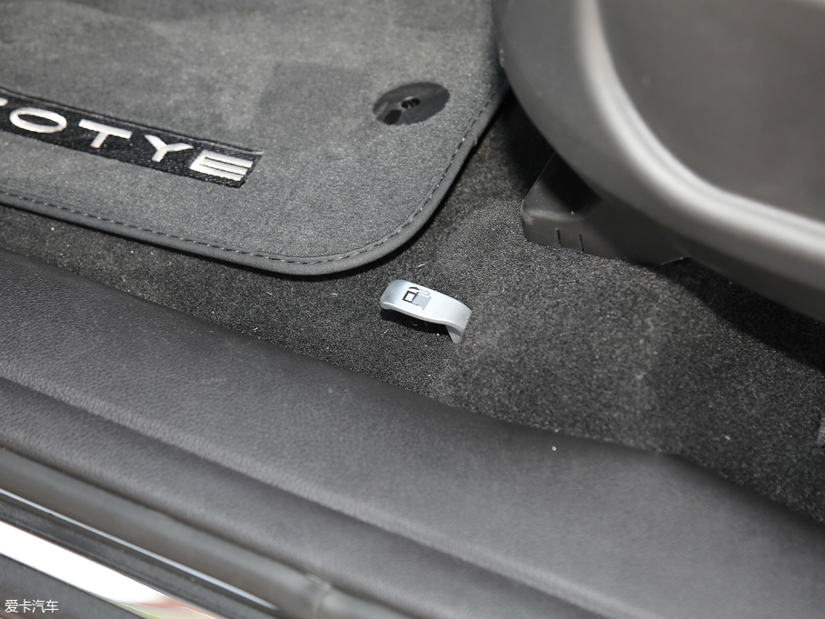 2018�̩T600 �\�Ӱ� 1.8T DCT������