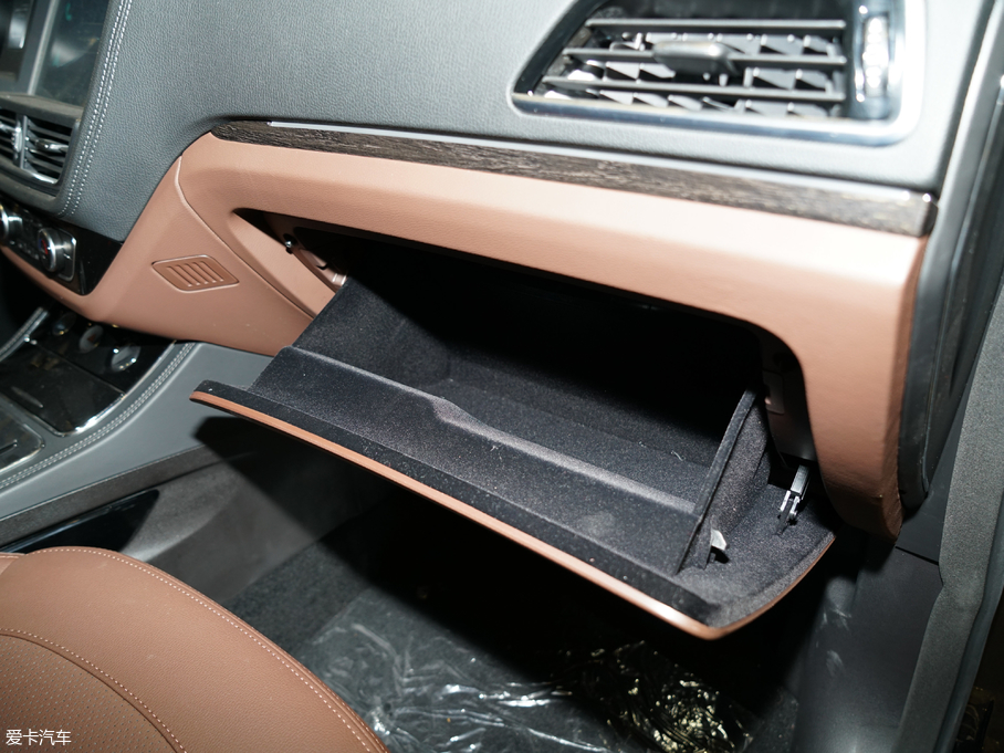 2018�̩T600 �\�Ӱ� 1.5T �Ԅ����F��