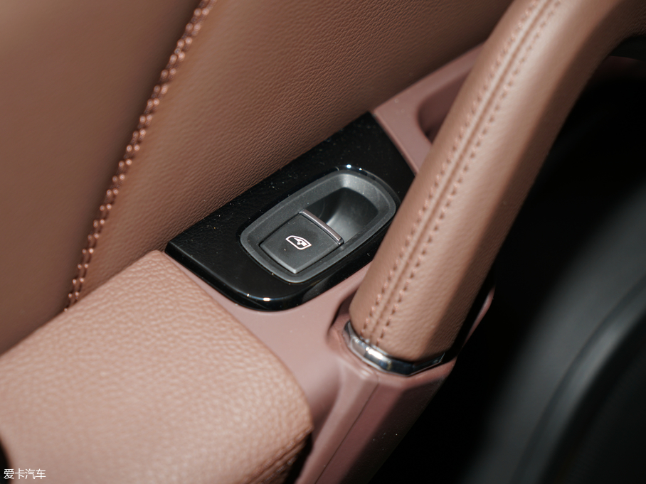 2018�̩T600 �\(y��n)�Ӱ� 1.5T �Ԅ����F��