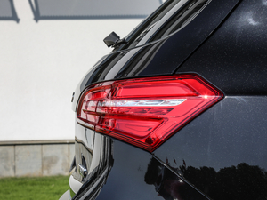 2018\(yn)Ӱ 1.5T քӺA (x)(ji)^