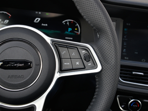 2018\Ӱ 1.5T ԄŞ п؅^