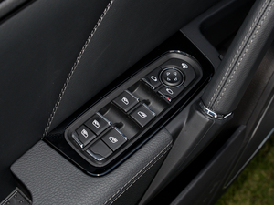 2018\Ӱ 1.5T ԄŞ {܇ƅ^	