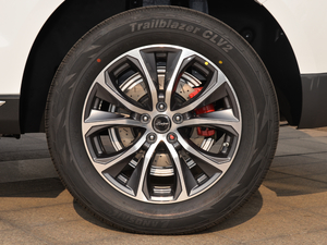 2018\Ӱ 1.5T ԄF ݆Ȧ