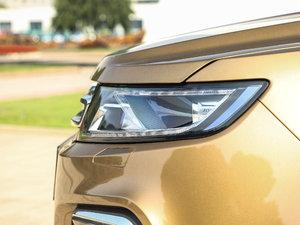 2018\(yn)Ӱ 1.5T ԄF (x)(ji)^