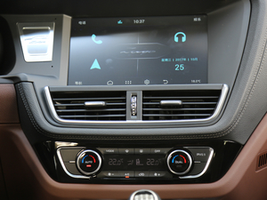 2018\Ӱ 1.5T ք {(dio)L(fng)