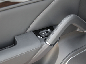 2018\Ӱ 1.8T DCT п؅^