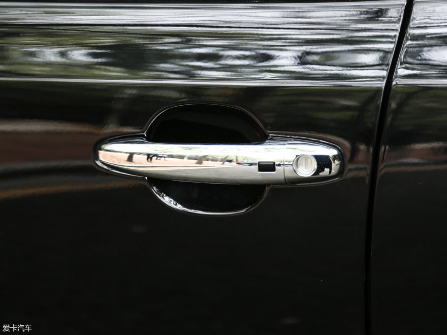 2017̩Z560 1.5T քF