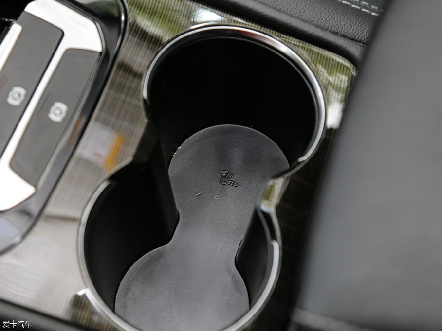 2017̩Z560 1.5T քF