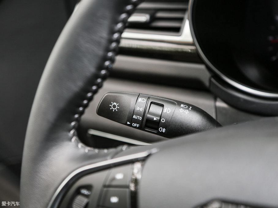 2017̩Z560 1.5T քF