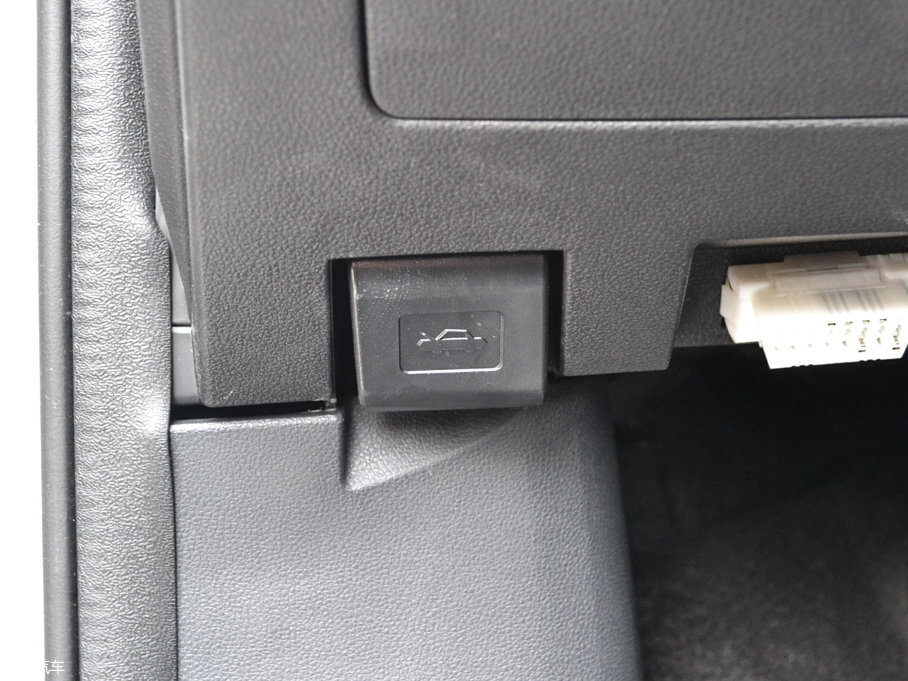 2017̩Z560 1.5T քm