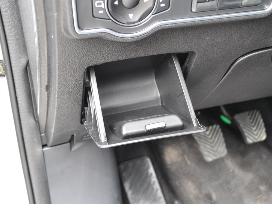 2017̩Z560 1.5T քm