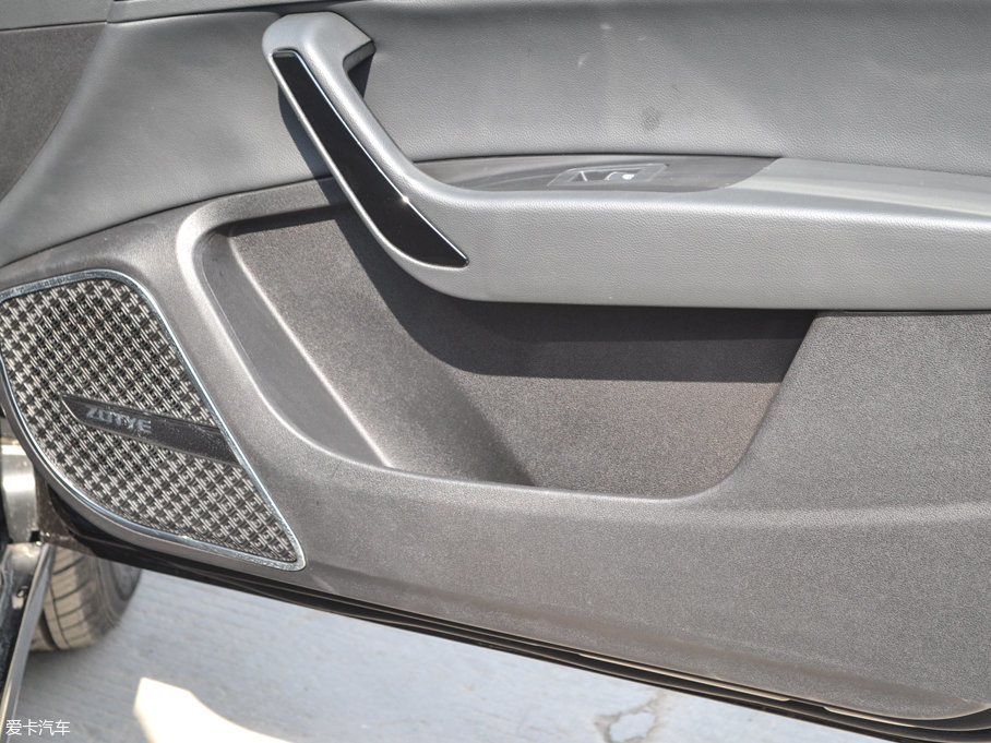 2017̩Z560 1.5T քm