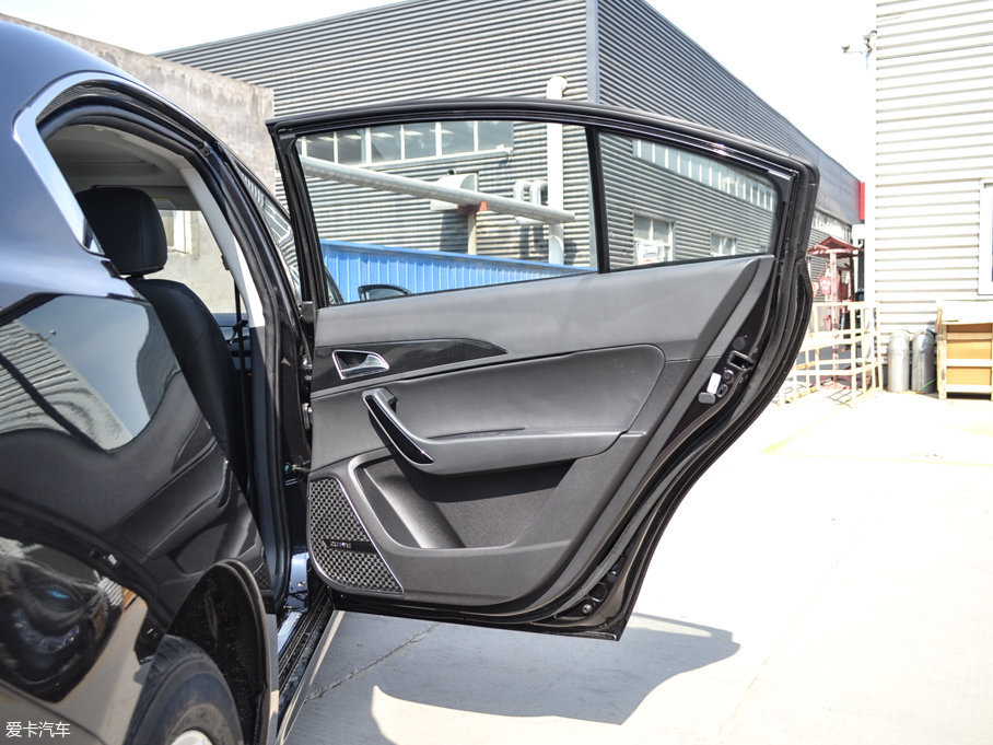 2017̩Z560 1.5T քm