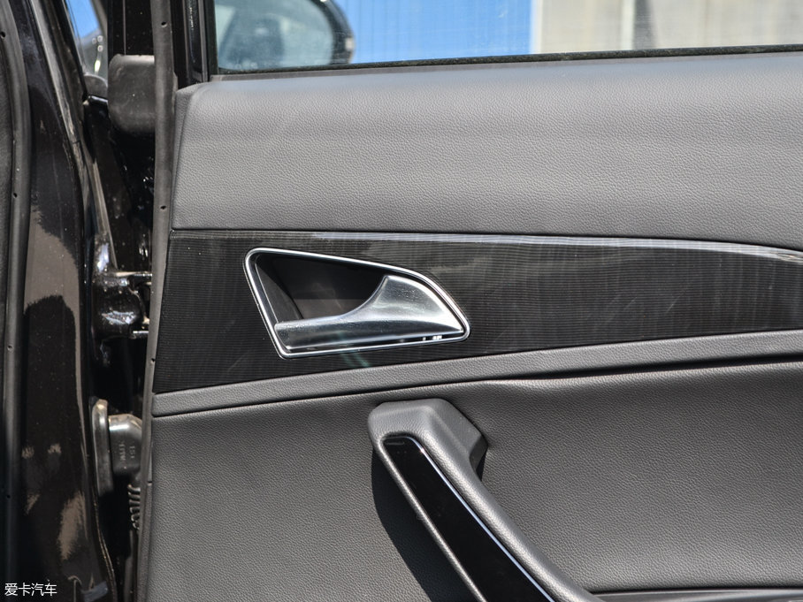 2017̩Z560 1.5T քm