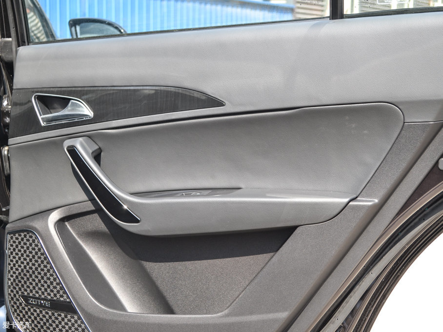 2017̩Z560 1.5T քm