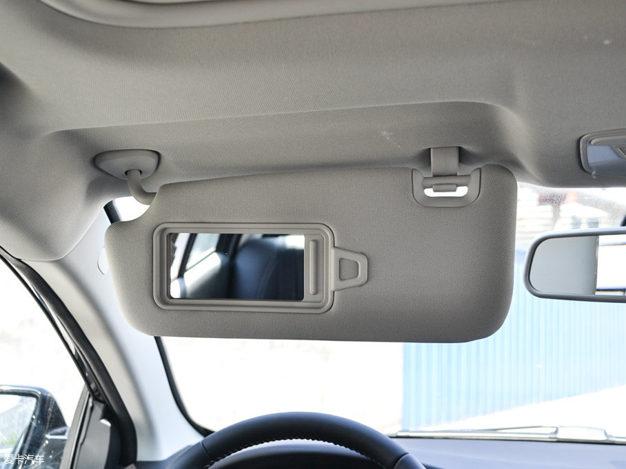 2017̩Z560 1.5T քm