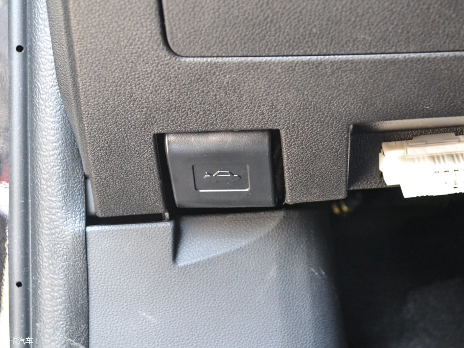 2017̩Z560 1.5T ք(dng)m