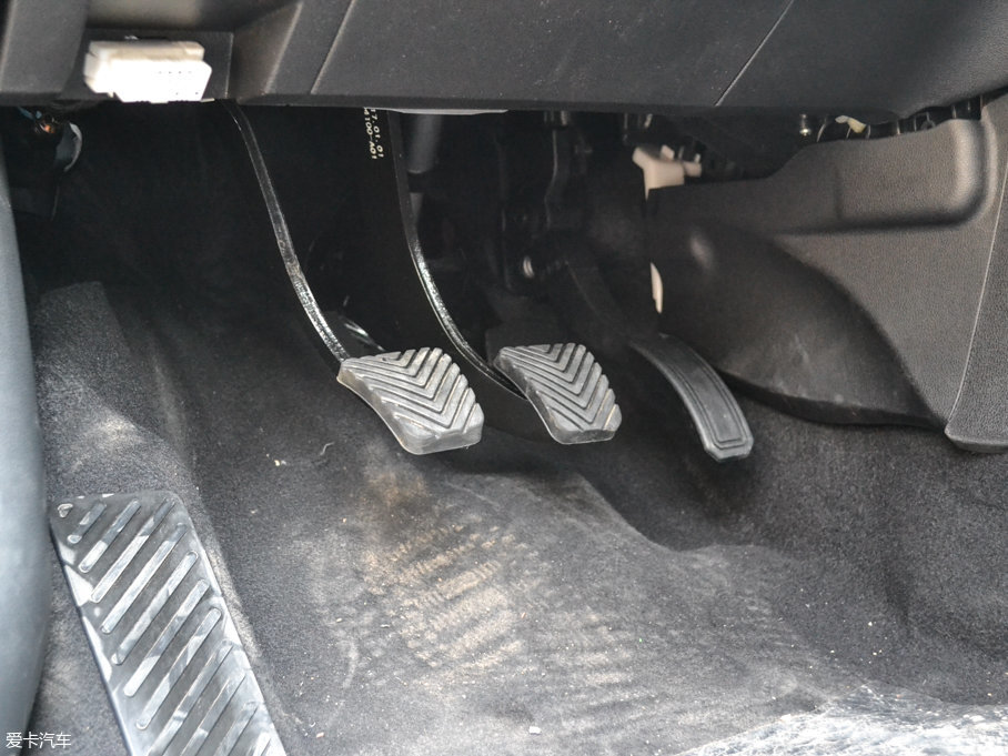 2017̩Z560 1.5T քm