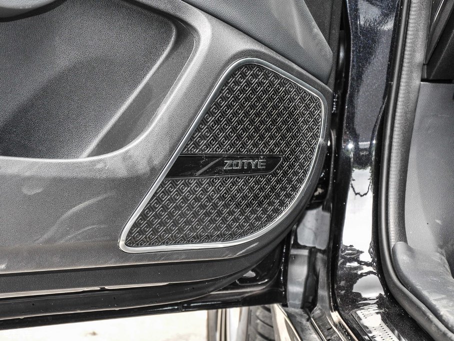 2017̩Z560 1.5T CVTA