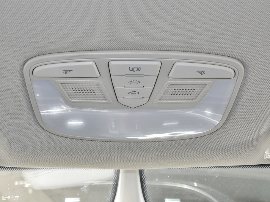 2017̩Z560 1.5T CVTA