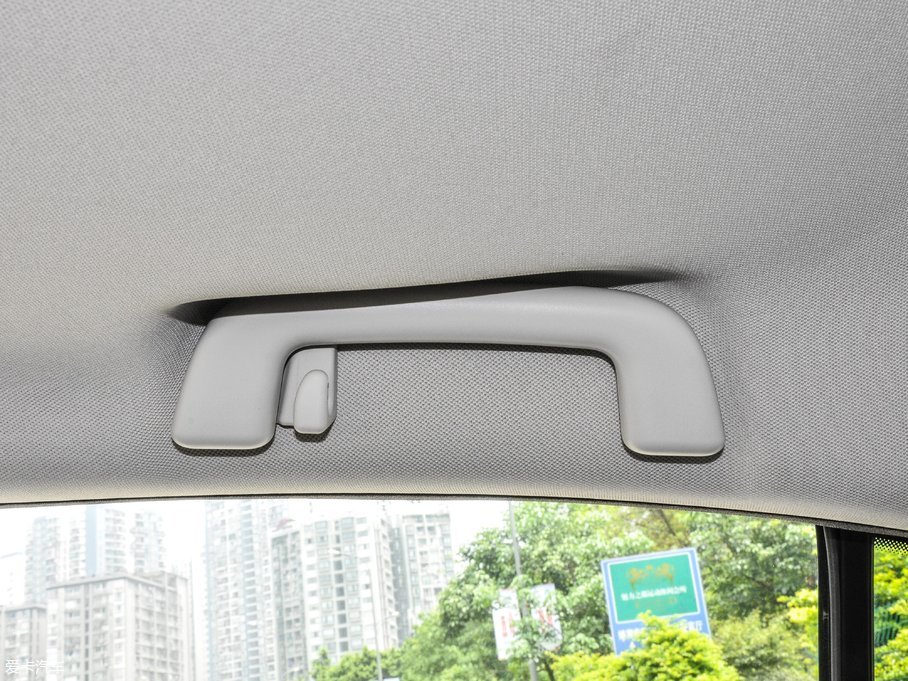 2017̩Z560 1.5T CVTA