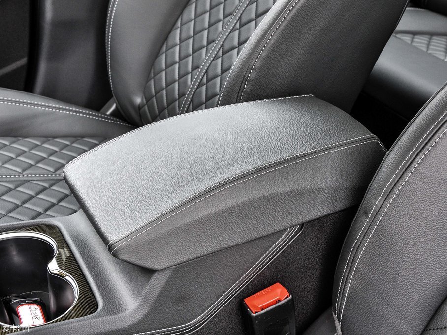 2017̩Z560 1.5T CVTA